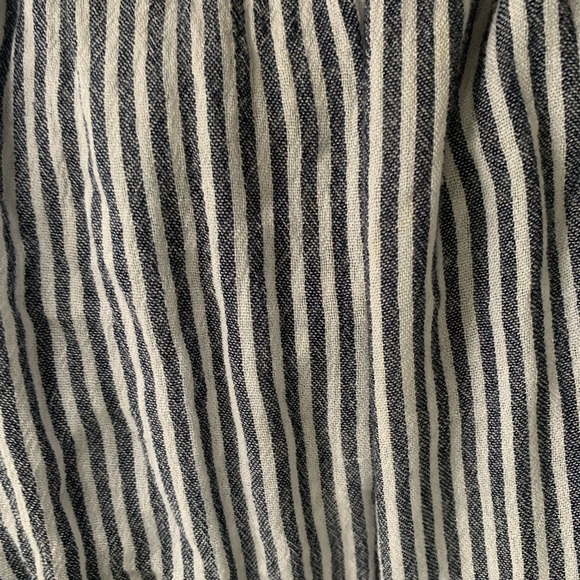 O’Neill girls stipe off the shoulder cover up. Size large. - Picture 4 of 4